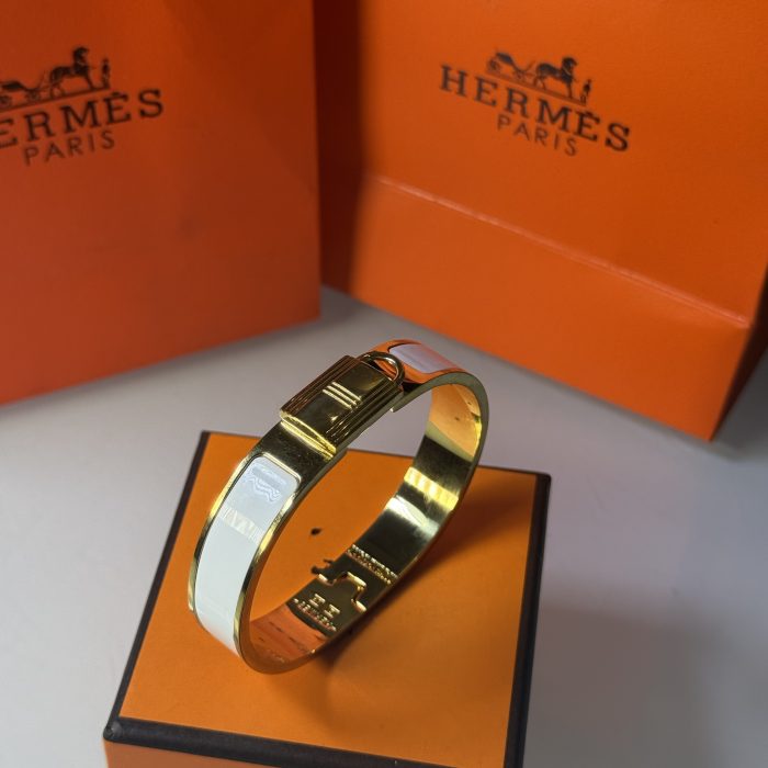 Hermes Gold Bracelet (White)