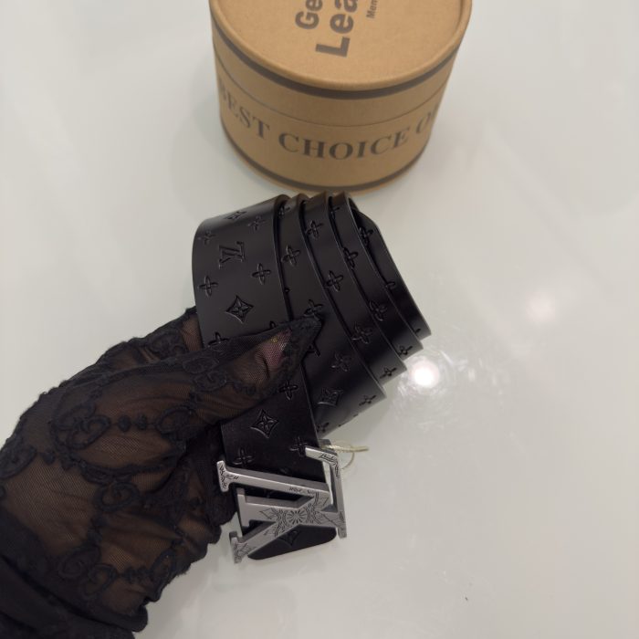 Louis Vuitton Unisex Belt 008