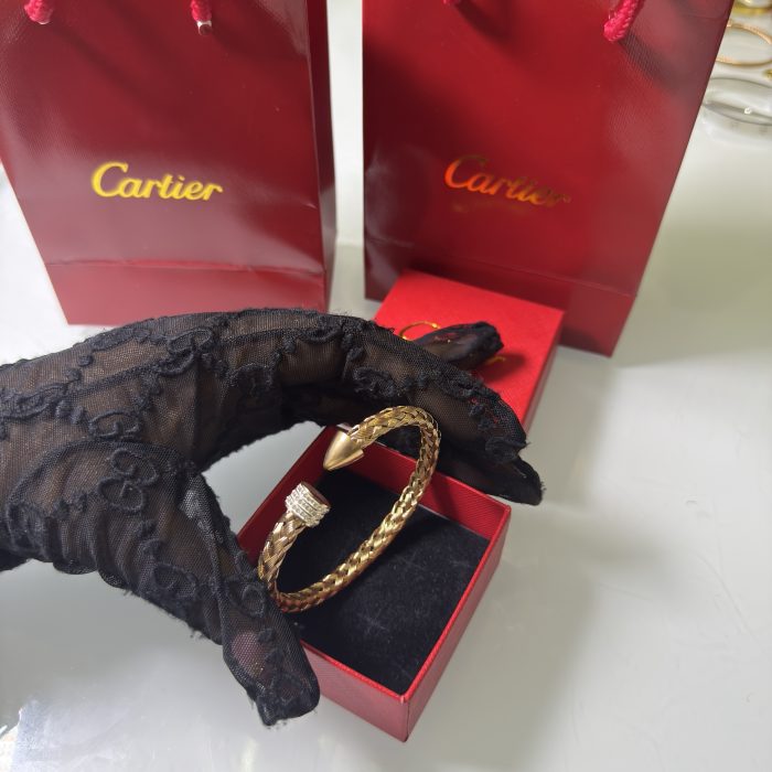 Cartier  Bracelets 033