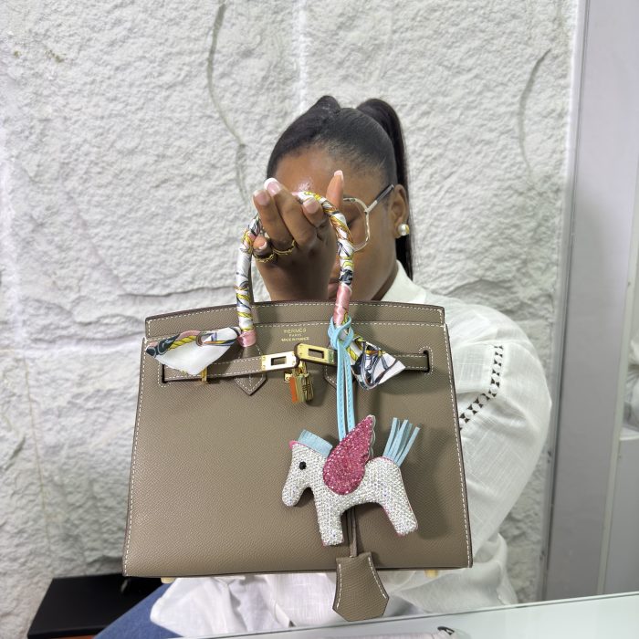 Epsom Leather (Grey)