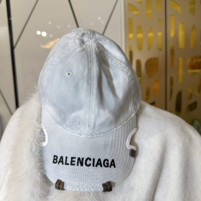 Balenciaga face cap