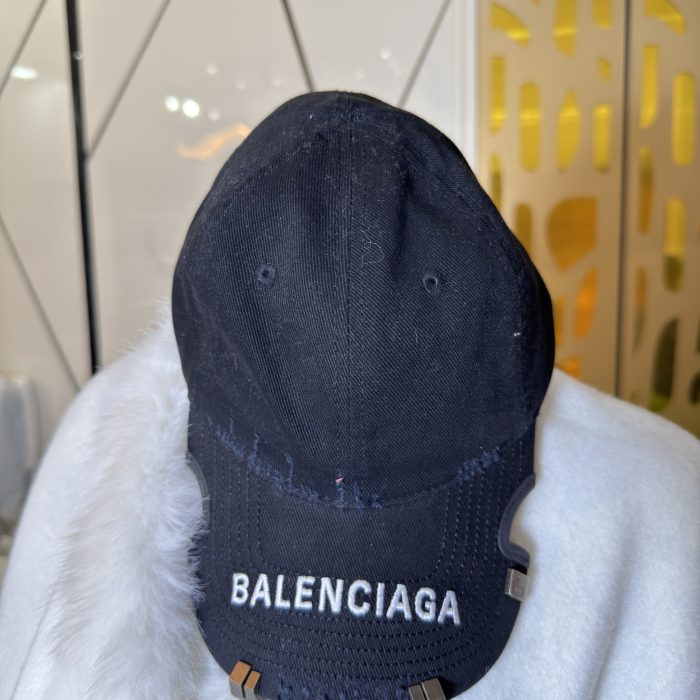 Balenciaga Face cap 008