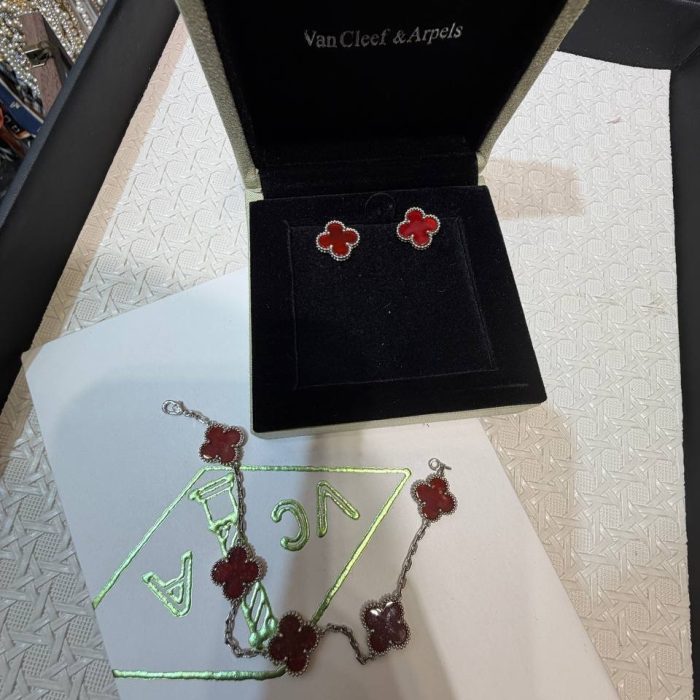 Earring 203