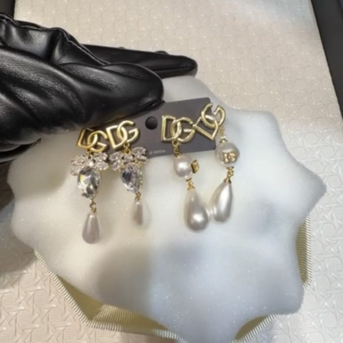 Earring 162