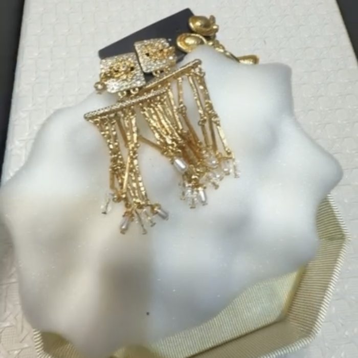 Earring 110