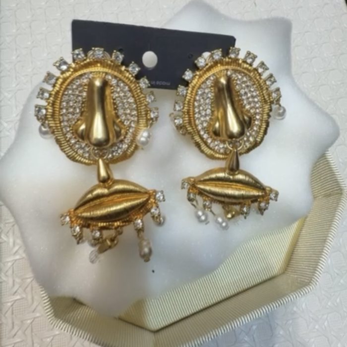 Earring 108