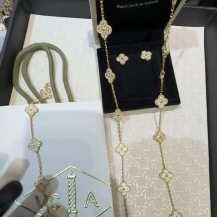 Jewelry 119