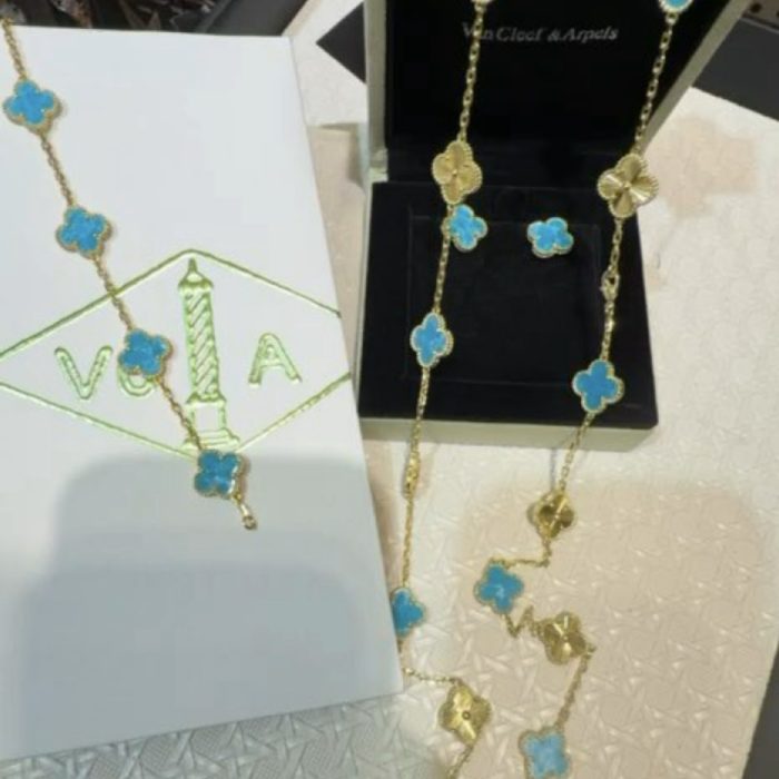 Jewelry 118