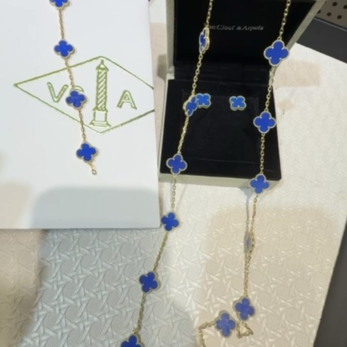 Jewelry 112