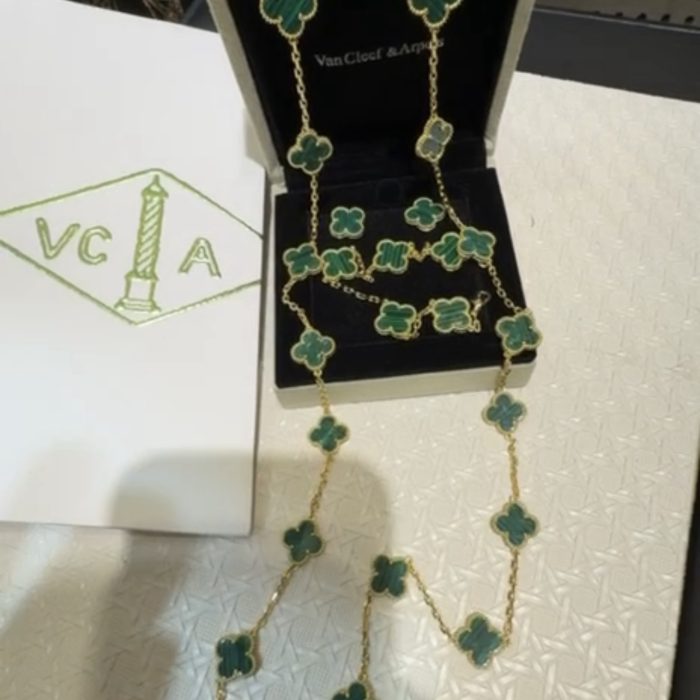 Jewelry 110