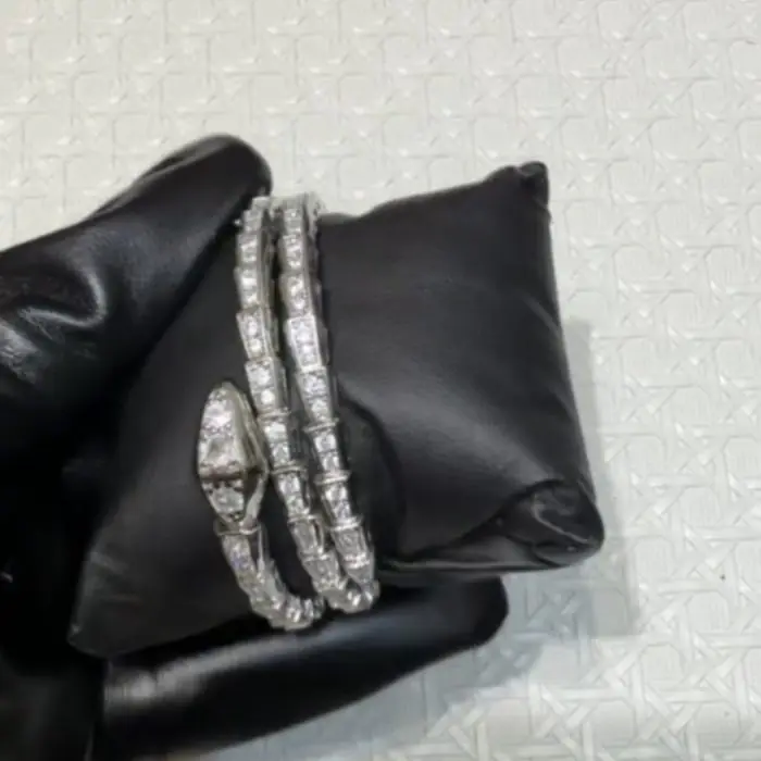 Bracelet 109