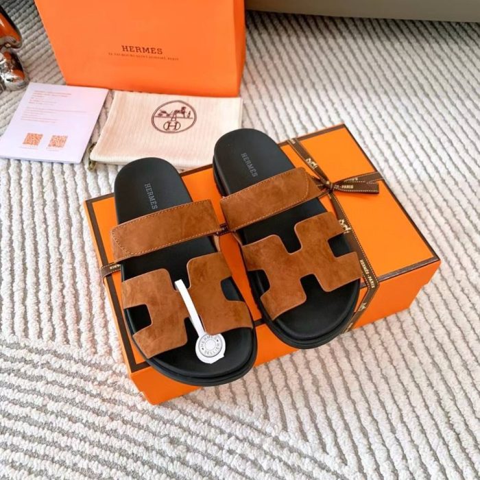FEMAL HERMES SLIDES 144