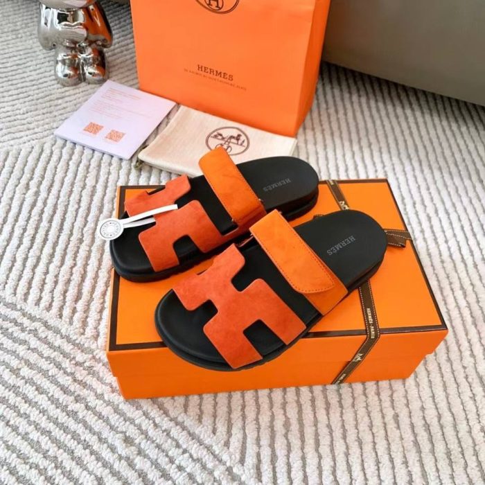 FEMAL HERMES SLIDES 143