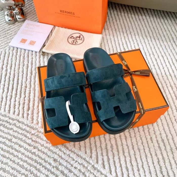 FEMAL HERMES SLIDES 142