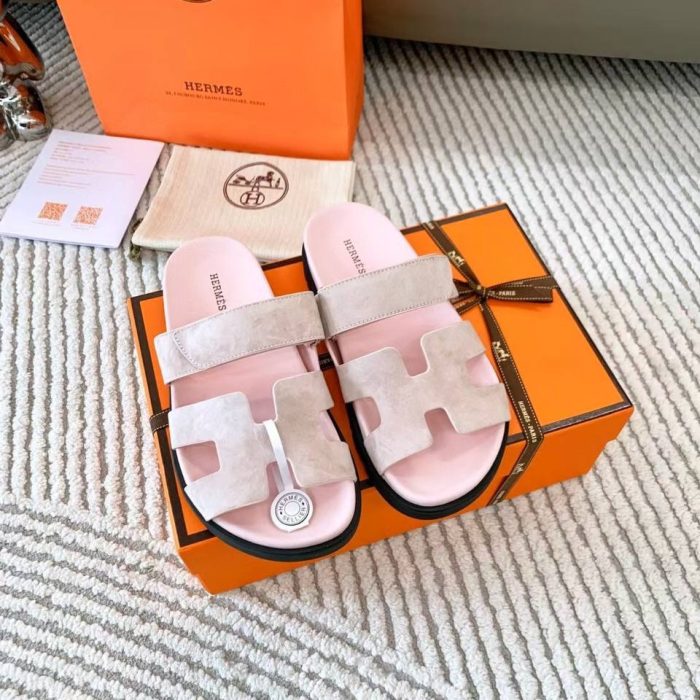 FEMAL HERMES SLIDES 141