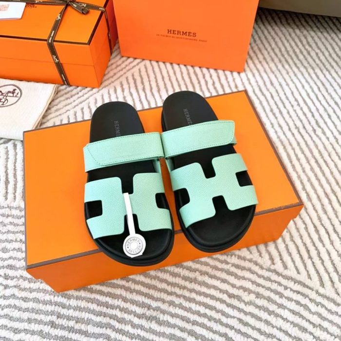 FEMAL HERMES SLIDES 135